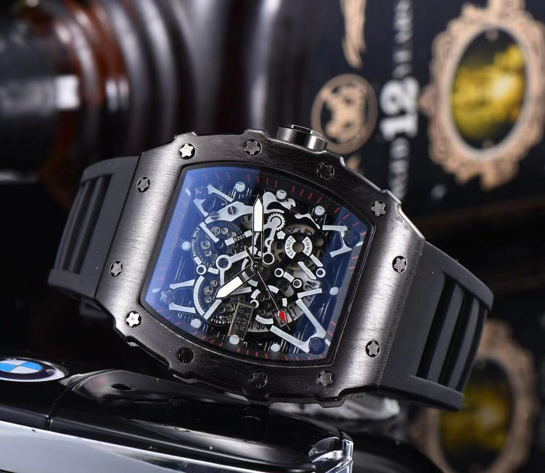 Watch Hollow Fashion Personality Ghost Head Quartz Mens Watch Quartz Watch