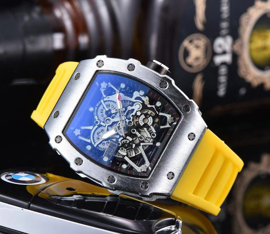 Watch Hollow Fashion Personality Ghost Head Quartz Mens Watch Quartz Watch