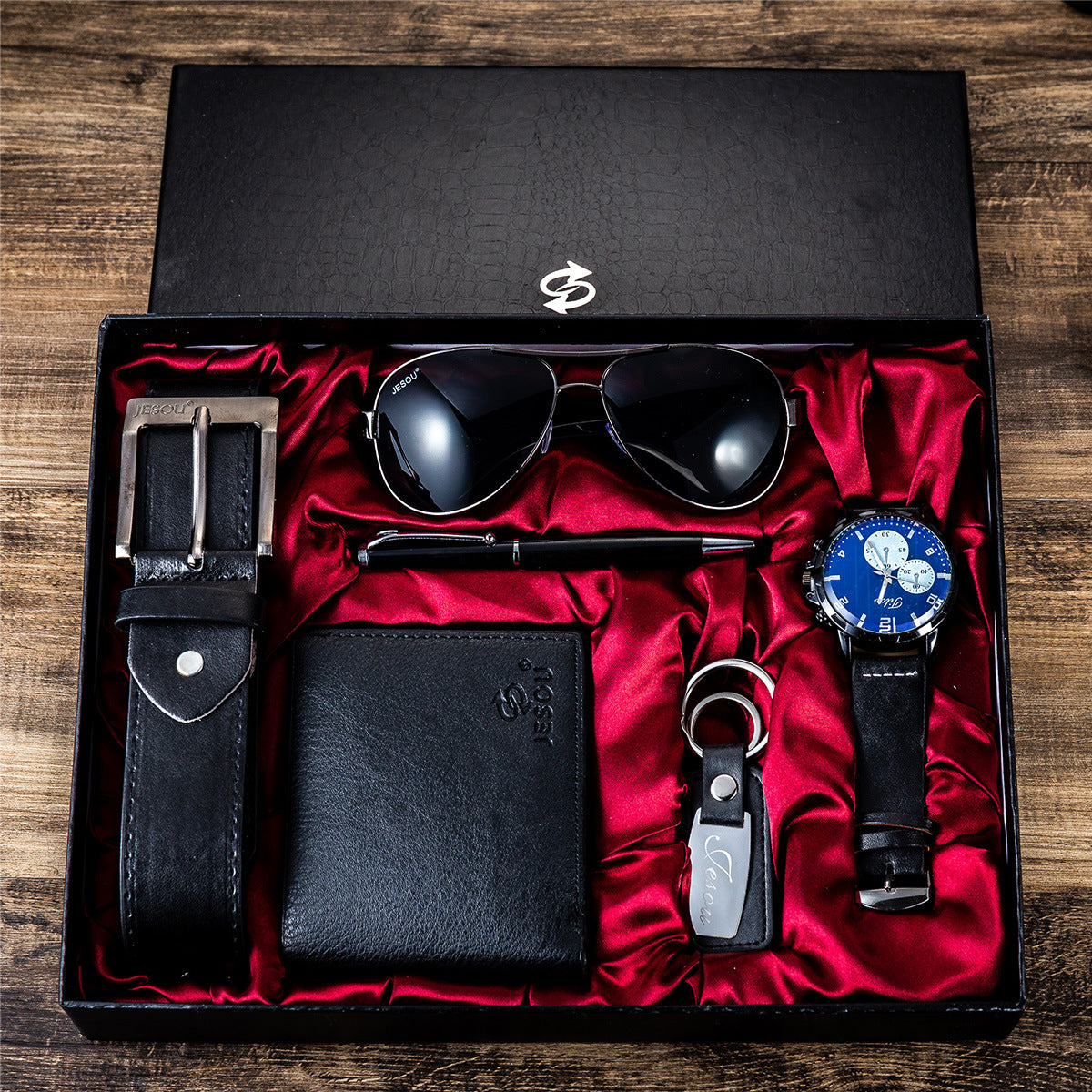 Mens gift set beautifully packaged watch belt wallet